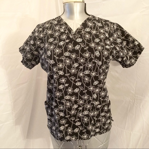Comfy Cotton Scrub Top M/L - Picture 1 of 7